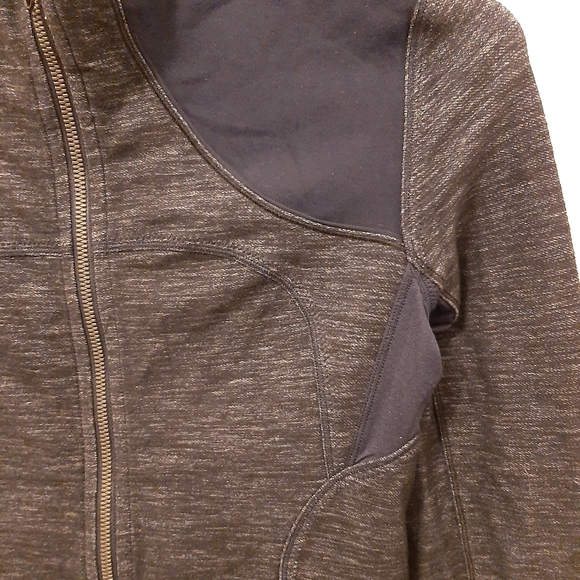 Lululemon athetic women's difine jacket sweater.sz::6.great used condition... - Picture 5 of 10